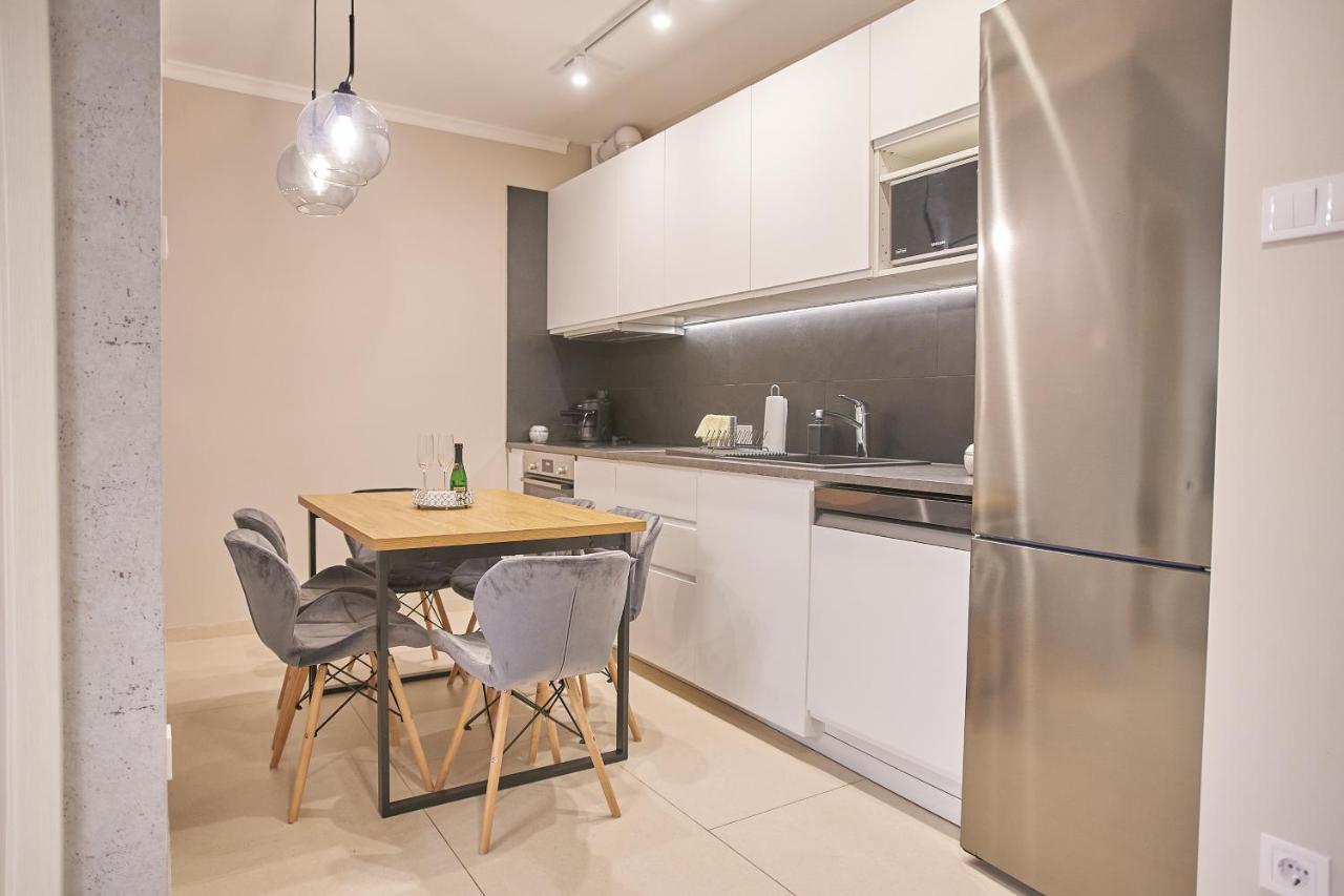 Sunlight Grey - Szeged Apartment Exterior photo